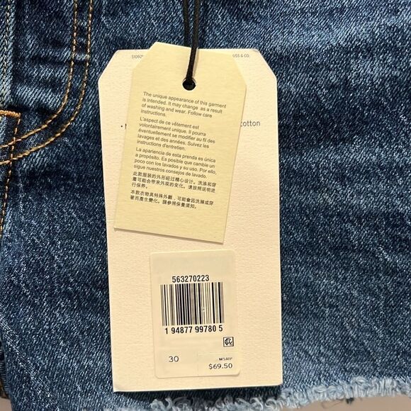 Levi’s Premium 501 ORIGINAL FIT HIGH RISE WOMEN'S SHORTS - Picture 8 of 14